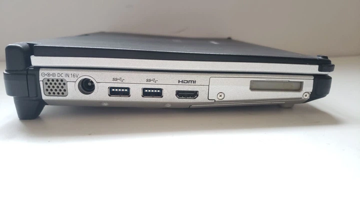Захищений ноутбук Б-клас Panasonic Toughbook CF-C2 / 12.5" (1366х768) IPS / Intel Core i5-3427U (2 (4) ядра по 1.8 - 2.8 GHz) / 8 GB DDR3 / 256 GB SSD / Intel HD Graphics 4000 / WebCam б/в - Фото 5 Захищений ноутбук Б-клас Panasonic Toughbook CF-C2 / 12.5" (1366х768) IPS / Intel Core i5-3427U (2 (4) ядра по 1.8 - 2.8 GHz) / 8 GB DDR3 / 256 GB SSD / Intel HD Graphics 4000 / WebCam б/в - зображення 5