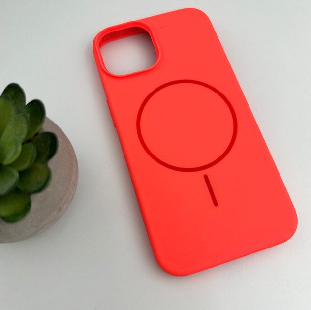 Захисний чохол-накладка Cosmic Silicone Case Magnetic для Apple iPhone 14 Peach (SilMag14-29) - зображення 3