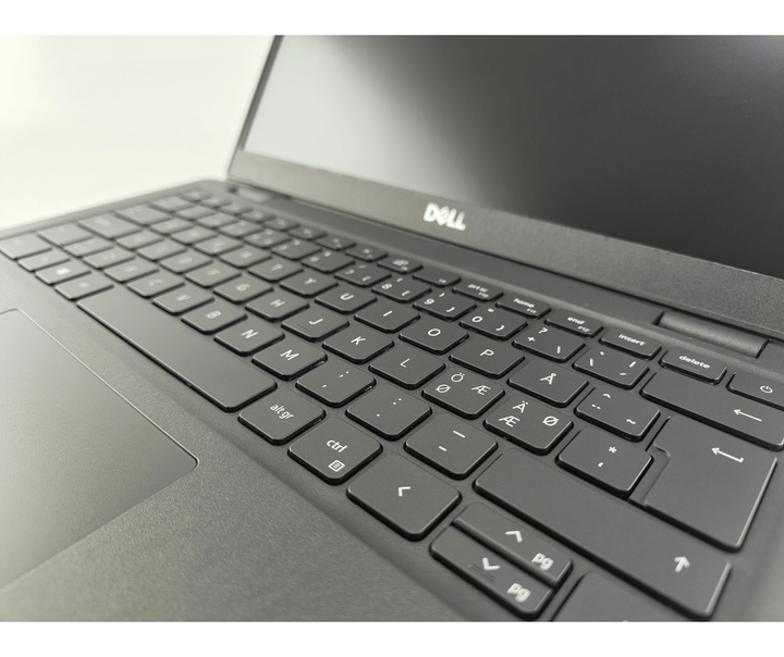 Ультрабук Dell Latitude 3420 / 14" (1920x1080) IPS / Intel Core i5-1135G7 (4 (8) ядра по 2.4 - 4.2 GHz) / 16 GB DDR4 / 240 GB SSD / Intel Iris Xe Graphics / WebCam б/в - зображення 3