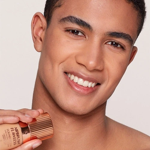 Тональная основа для лица Charlotte Tilbury Airbrush Flawless Foundation (30 мл) 8 WARM - изображение 4