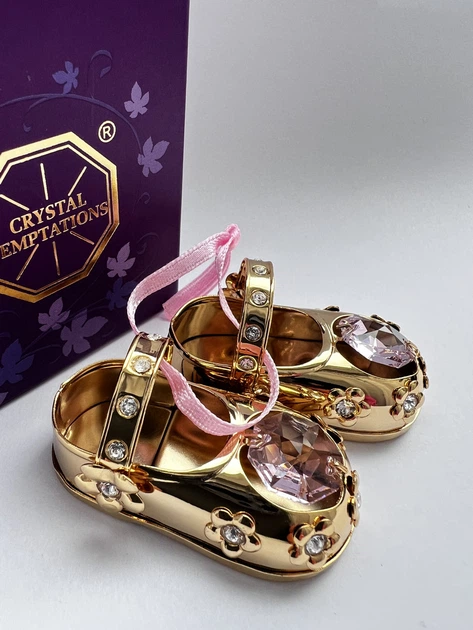 Фигурка с камнями Swarovski Башмачки для девочки 5,5 см 160572 - Фото 2 Фигурка с камнями Swarovski Башмачки для девочки 5,5 см 160572 - изображение 2