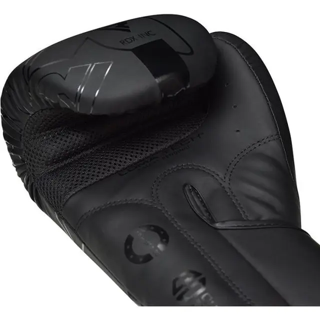 Рукавички боксерські з капою RDX F6 Kara Matte розмір 6 унцій, чорні - Фото 7 Рукавички боксерські з капою RDX F6 Kara Matte розмір 6 унцій, чорні - изображение 7