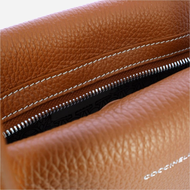 Сумка крос-боді через плече жіноча з натуральної шкіри середня Coccinelle Coccinellelord E1EUF180160 W12 Коричнева (800070350954) - зображення 5