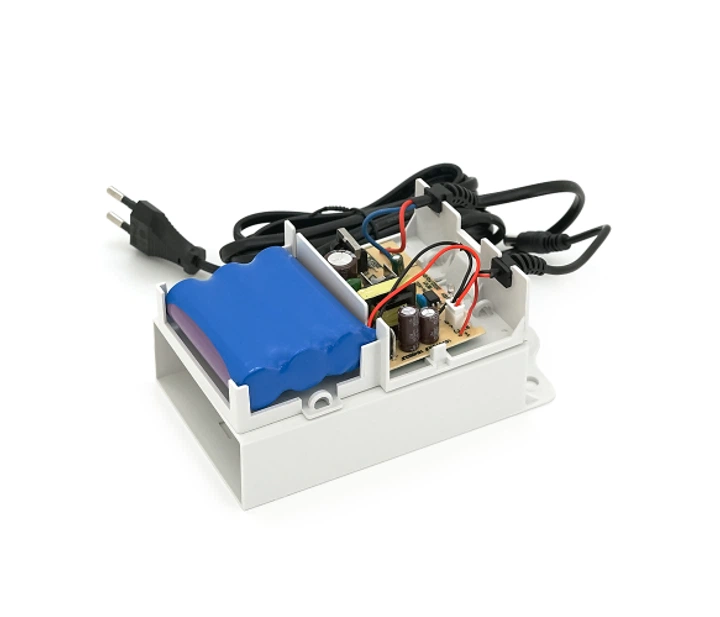Mini UPS Voltronic Mini Outer UPS1202 12V 2A АКБ 0.6Ah White (UPS1202) - Фото 3 Mini UPS Voltronic Mini Outer UPS1202 12V 2A АКБ 0.6Ah White (UPS1202) - зображення 3