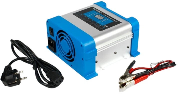 Przetwornica samochodowa AZO Digital BC-40 PRO 20A 600W 24-230V DC-AC (5905279203761) - obraz 3