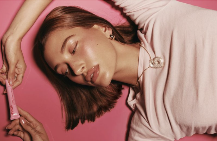 Блеск-тинт для губ с пептидами для губ Rhode Peptide Lip Tint Ribbon 10 мл - изображение 9