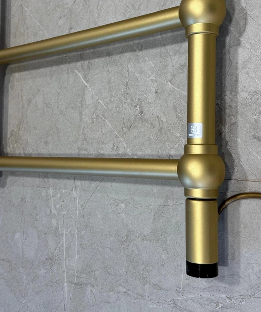 Тен для полотенцесушителя круглый Terma ONE R36 с регулятором, 600 Вт, цвет Brass (кабель с вилкой) - Фото 4 Тен для полотенцесушителя круглый Terma ONE R36 с регулятором, 600 Вт, цвет Brass (кабель с вилкой) - изображение 4
