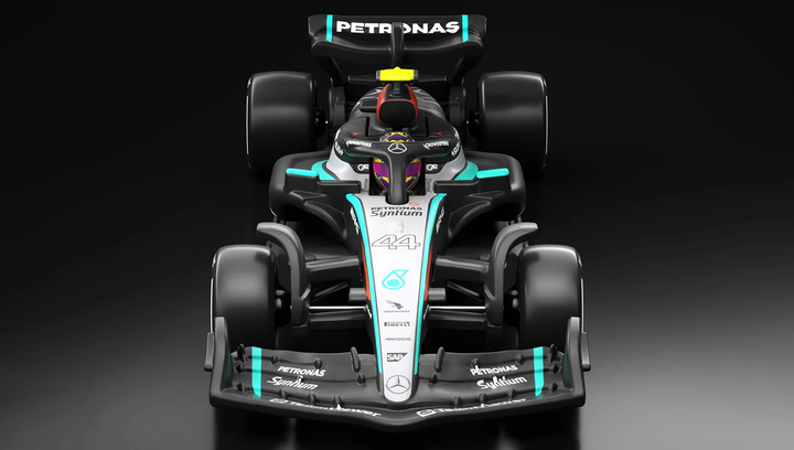 Машинка Premium Hot Wheels Mercedes-AMG PETRONAS Formula One Team