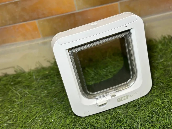 SureFlap умная дверца для кота с микрочипом,автоматическая дверца для кота, Smart Cat Flap - изображение 7