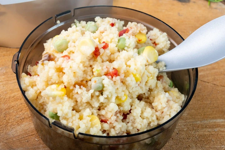 Кус-кус зі свининою та овочами, Харчі ТМ - Фото 3 Кус-кус зі свининою та овочами, Харчі ТМ - зображення 3