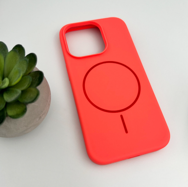 Защитный чехол-накладка Cosmic Silicone Case Magnetic для Apple iPhone 14 Pro Max Peach (SilMag14PM-29) - изображение 3
