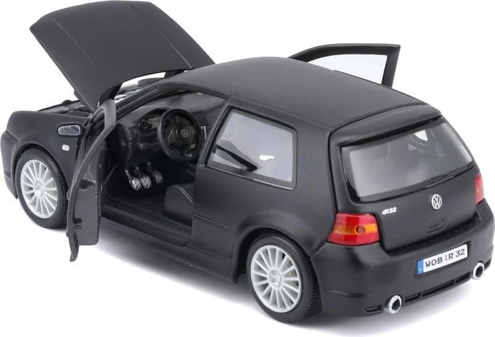 Metalowy model samochodu Maisto Special Edition Volkswagen Golf R32 1:24 MST31290BK (90159072454) - obraz 4