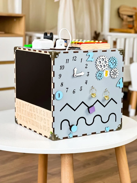 Бізікуб дитячий дерев'яний 30×30×30 см SmartTemple Розвиваючий