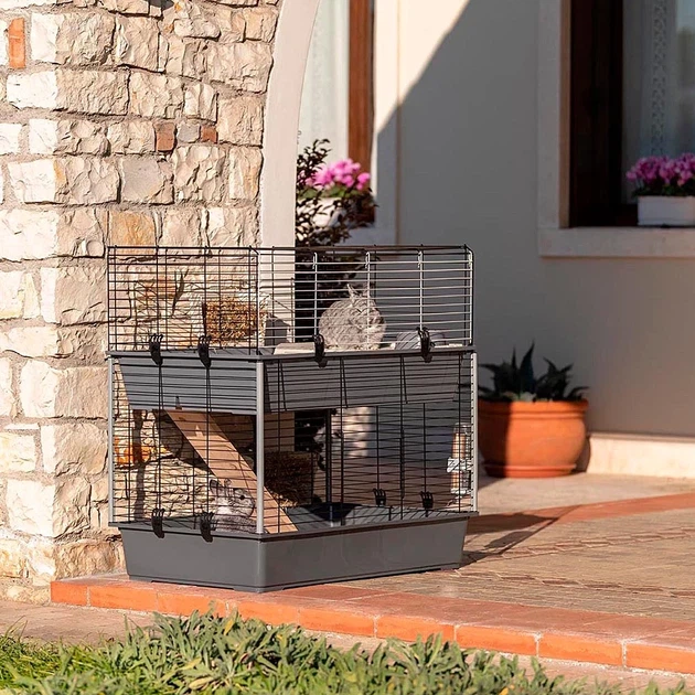 Клетка для кроликов и морских свинок Ferplast Rabbit 100 Double 95х57х93.5 см Серая двухэтажная (57046817) - Фото 4 Клетка для кроликов и морских свинок Ferplast Rabbit 100 Double 95х57х93.5 см Серая двухэтажная (57046817) - изображение 4