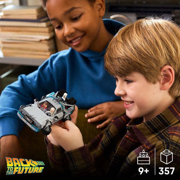 Zestaw klocków LEGO Speed Champions Wehikuł czasu z Powrotu do przyszłości 357 elementów (77256) - obraz 3