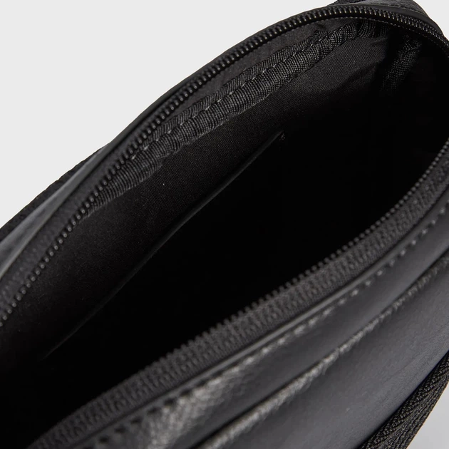 Сумка планшет через плече чоловіча Calvin Klein K50K511389-BEH Чорна (8720109146592) - зображення 5