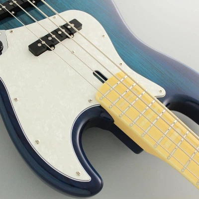 Бас-гитара FGN Neoclassic NJB See-Thru Blue Burst (NJB100MBAH-SBB) - Фото 3 Бас-гитара FGN Neoclassic NJB See-Thru Blue Burst (NJB100MBAH-SBB) - изображение 3