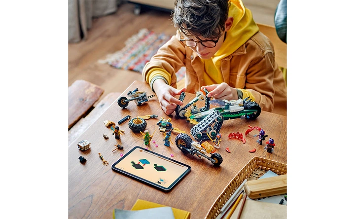 Конструктор Lego Ninjago Комби-автомобиль команды ниндзя, 576 деталей 71820 - Фото 2 Конструктор Lego Ninjago Комби-автомобиль команды ниндзя, 576 деталей 71820 - изображение 2