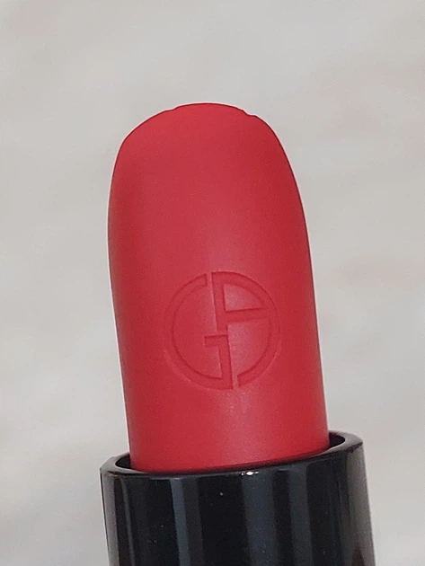Стойкая помада для губ Giorgio Armani Rouge D'Armani 401. Объем 4.2 ml. - Фото 3 Стойкая помада для губ Giorgio Armani Rouge D'Armani 401. Объем 4.2 ml. - изображение 3