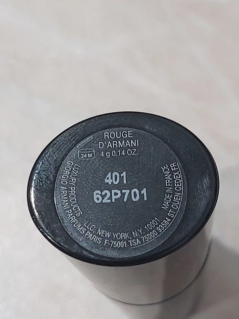 Стойкая помада для губ Giorgio Armani Rouge D'Armani 401. Объем 4.2 ml. - Фото 5 Стойкая помада для губ Giorgio Armani Rouge D'Armani 401. Объем 4.2 ml. - изображение 5