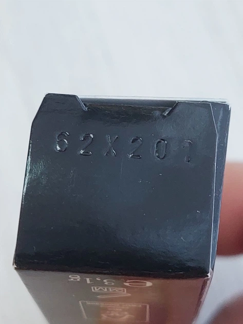 Помада для губ Giorgio ARMANI Lip Power matte 603 dramatic. Вага 3.1 g. - Фото 4 Помада для губ Giorgio ARMANI Lip Power matte 603 dramatic. Вага 3.1 g. - зображення 4