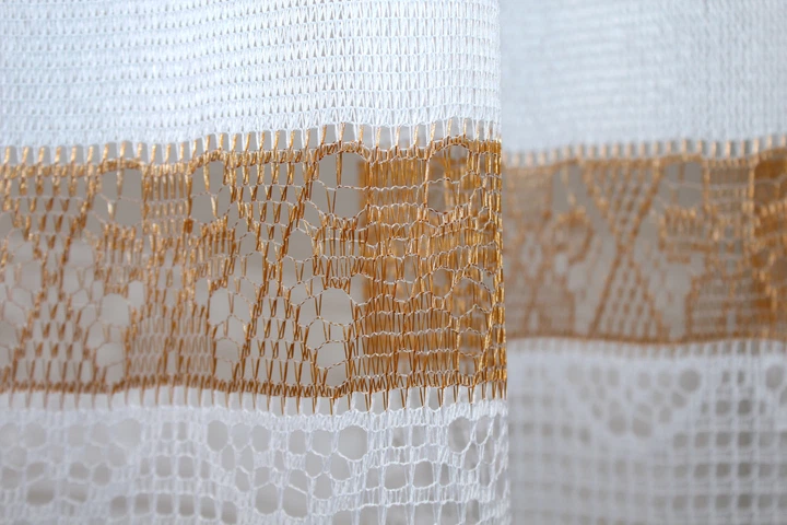 Тюль сітка VR-Textil Juli № 890т Арка на кухню колір білий з світло-коричневим 250х150 см (53-0179) - Фото 4 Тюль сітка VR-Textil Juli № 890т Арка на кухню колір білий з світло-коричневим 250х150 см (53-0179) - зображення 4