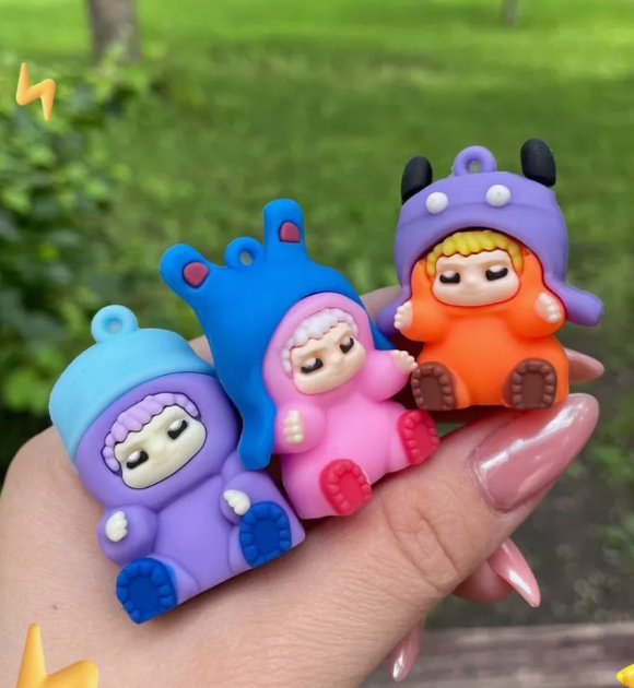 Фигурки WAKUKU (Вакуку) сюрприз брелок 4 см, рандомная 1шт, коллекционная (AN) 34324 - изображение 4