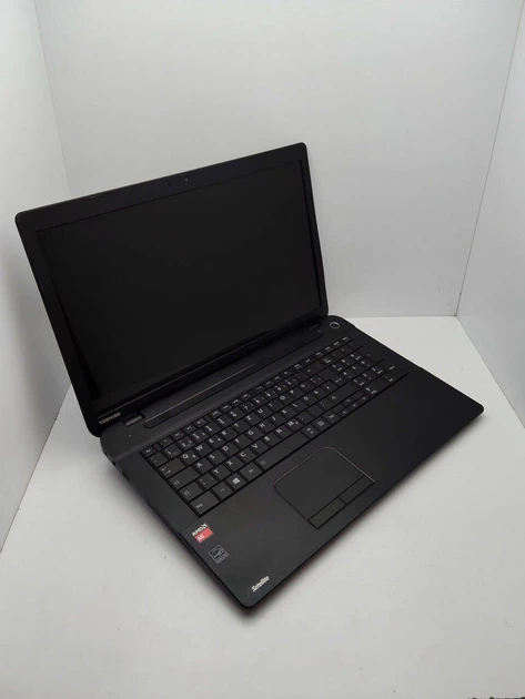 Ноутбук Toshiba C70 / 17.3" (1600x900) TN / AMD A6-6310 (4 ядра по 1.8 - 2.4 GHz) / 8 GB DDR3 / 750 GB HDD / AMD Radeon R4 Graphics / WebCam б/у - изображение 3