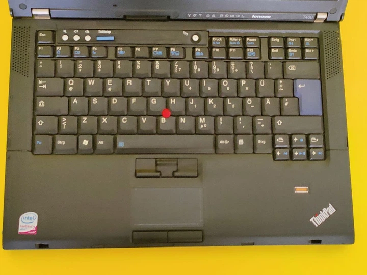 Ноутбук Б-класс Lenovo ThinkPad T400 / 14" (1440x900) TN / Intel Core 2 Duo P8600 (2 ядра по 2.4 GHz) / 4 GB DDR3 / 320 GB HDD / Intel GMA 4500 Graphics / NoWebCam б/у - Фото 3 Ноутбук Б-класс Lenovo ThinkPad T400 / 14" (1440x900) TN / Intel Core 2 Duo P8600 (2 ядра по 2.4 GHz) / 4 GB DDR3 / 320 GB HDD / Intel GMA 4500 Graphics / NoWebCam б/у - изображение 3