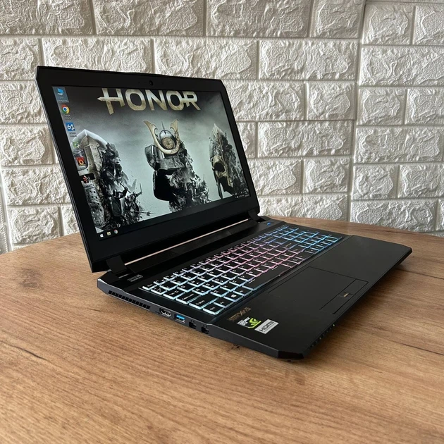 Игровой ноутбук Prostar Clevo P650HP / 15.6" (1920x1080) IPS / Intel Core i7-7700HQ (4 (8) ядра по 2.8 - 3.8 GHz) / 16 GB DDR4 / 128 GB SSD M.2 + 1000 GB HDD / nVidia GeForce GTX 1060, 3 GB GDDR5, 192-bit / WebCam б/у - Фото 4 Игровой ноутбук Prostar Clevo P650HP / 15.6" (1920x1080) IPS / Intel Core i7-7700HQ (4 (8) ядра по 2.8 - 3.8 GHz) / 16 GB DDR4 / 128 GB SSD M.2 + 1000 GB HDD / nVidia GeForce GTX 1060, 3 GB GDDR5, 192-bit / WebCam б/у - изображение 4
