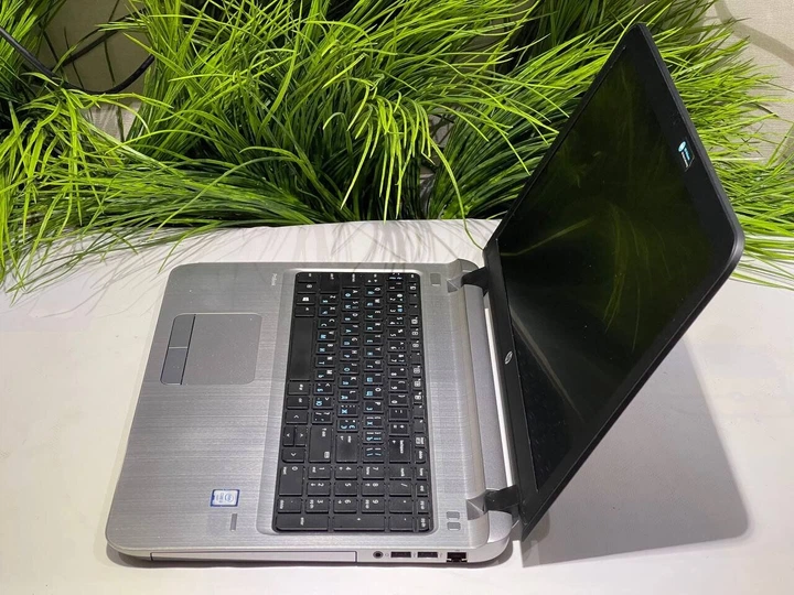 Набор Ноутбуков: HP ProBook 450 G3 / 15.6" TN / Intel Core i3-6006U (2 (4) ядра по 2 GHz) / 8 GB DDR4 / 240 GB SSD / Intel HD Graphics 520 / WebCam / HDMI 3 шт б/у - Фото 3 Набор Ноутбуков: HP ProBook 450 G3 / 15.6" TN / Intel Core i3-6006U (2 (4) ядра по 2 GHz) / 8 GB DDR4 / 240 GB SSD / Intel HD Graphics 520 / WebCam / HDMI 3 шт б/у - изображение 3