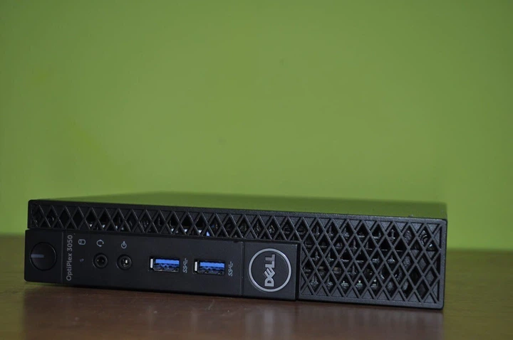 Неттоп Dell OptiPlex 3050 USFF / Intel Core i5-6500T (4 ядра по 2.5 - 3.1 GHz) / 12 GB DDR4 / 240 GB SSD / Intel HD Graphics 530 / Windows 11 Pro б/у - изображение 2