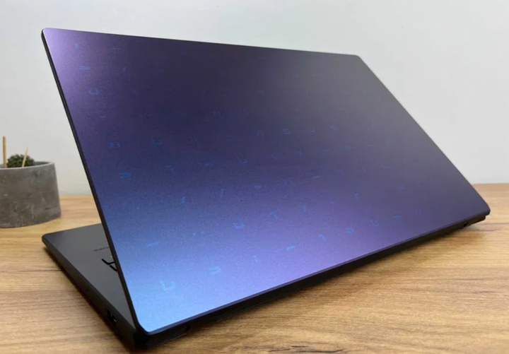 Ноутбук Asus VivoBook E510KA / 15.6" IPS / Intel Pentium N6000 Silver (4 ядра по 1.1-3.3 GHz) / 4GB DDR4 / 512GB SSD NVME / WebCam / Win 10 PRO Lic б/у - Фото 5 Ноутбук Asus VivoBook E510KA / 15.6" IPS / Intel Pentium N6000 Silver (4 ядра по 1.1-3.3 GHz) / 4GB DDR4 / 512GB SSD NVME / WebCam / Win 10 PRO Lic б/у - изображение 5