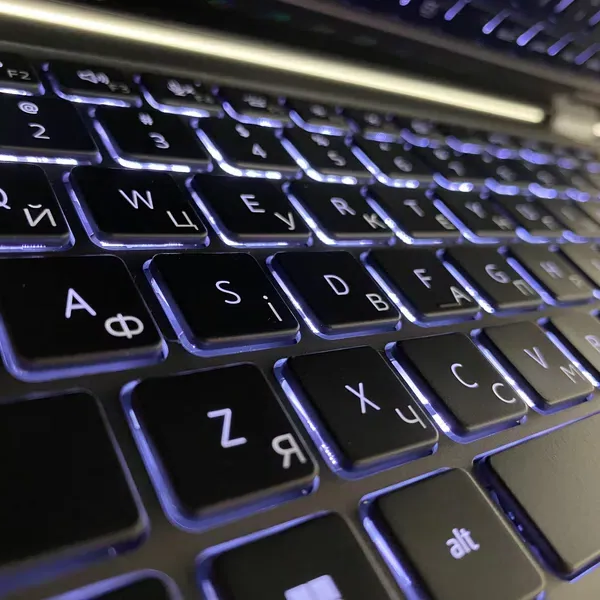 Ноутбук-трансформер Dell Latitude 3340 / 13.3" (1920x1080) IPS Touch / Intel Core i5-1335U (10 (12) ядер по 3.4 - 4.6 GHz) / 16 GB DDR5 / 512 GB SSD / Intel Iris Xe Graphics / WebCam / HDMI б/у - Фото 6 Ноутбук-трансформер Dell Latitude 3340 / 13.3" (1920x1080) IPS Touch / Intel Core i5-1335U (10 (12) ядер по 3.4 - 4.6 GHz) / 16 GB DDR5 / 512 GB SSD / Intel Iris Xe Graphics / WebCam / HDMI б/у - изображение 6