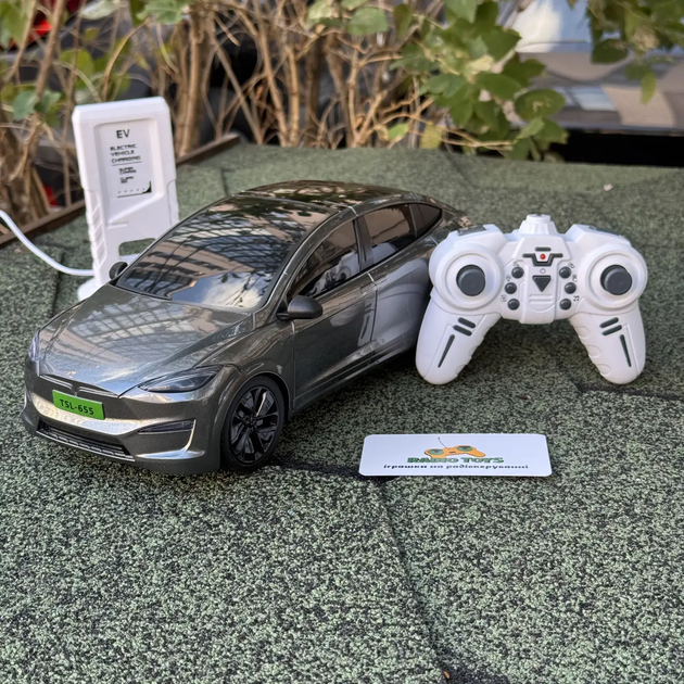 Інерційна металопластикова машинка PM3417 Tesla Model Х на радіокеруванні з зарядною станцією Сіра - Фото 1 Інерційна металопластикова машинка PM3417 Tesla Model Х на радіокеруванні з зарядною станцією Сіра - зображення 1