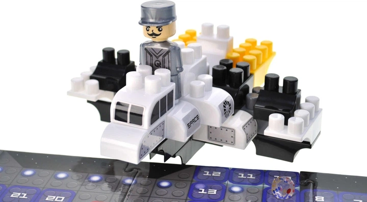 Klocki konstrukcyjne Marioinex Block and Steps 3 w 1 Statek kosmiczny + Gra planszowa 40 elementów QB2000 (4823037612000) - obraz 4