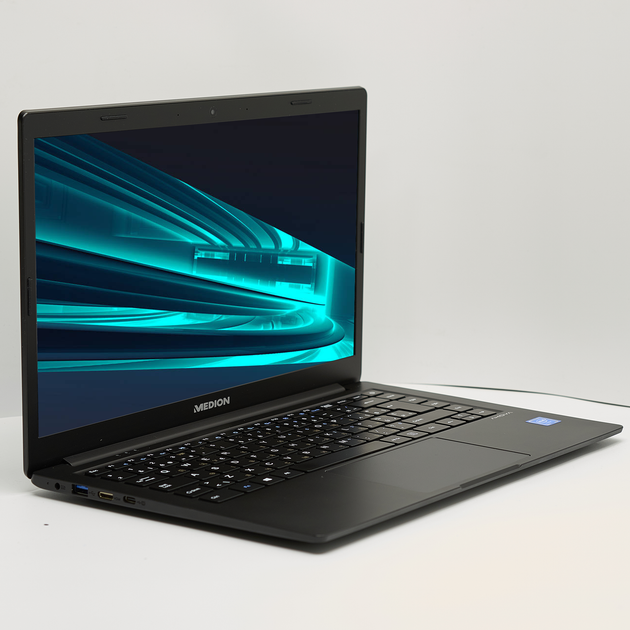 Ноутбук 14" Medion (Lenovo Group) Akoya E4251 | Intel Celeron N4000 | RAM DDR4 4 ГБ | SSD 128 ГБ | Intel Graphics | Металевий корпус | Ультрабук | AKБ до 8 годин | Win10 б/в (4672) - зображення 3