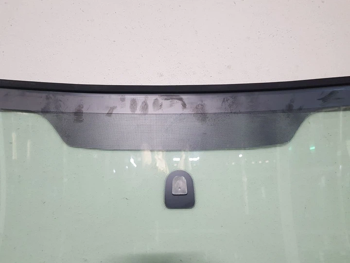 Лобове скло Opel Astra 2009-2015 Astra J Pilkington 20303000 - Фото 3 Лобове скло Opel Astra 2009-2015 Astra J Pilkington 20303000 - изображение 3