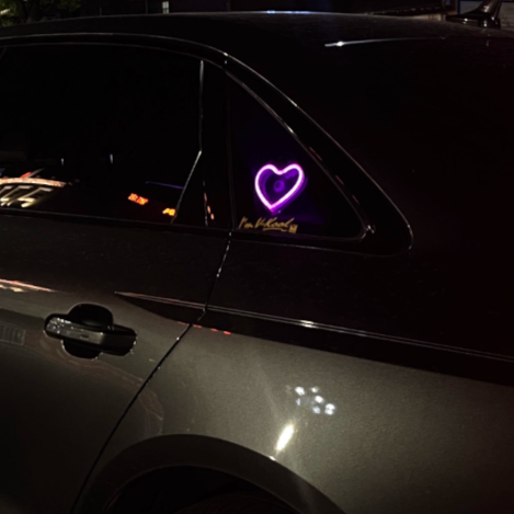 LED сердечко на присосці з дистанційним керуванням та USB-живленням для автомобіля (фіолетове світіння) - зображення 7