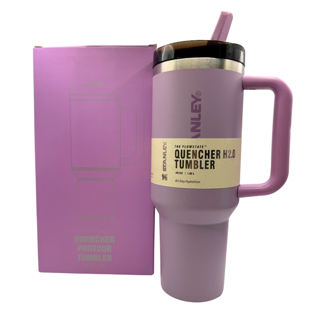 Термос термочашка Stanley Quencher ProTour Flip Straw Tumbler з нержавіючої сталі 1,18 л Lavander KT7001964 - Фото 1 Термос термочашка Stanley Quencher ProTour Flip Straw Tumbler з нержавіючої сталі 1,18 л Lavander KT7001964 - зображення 1