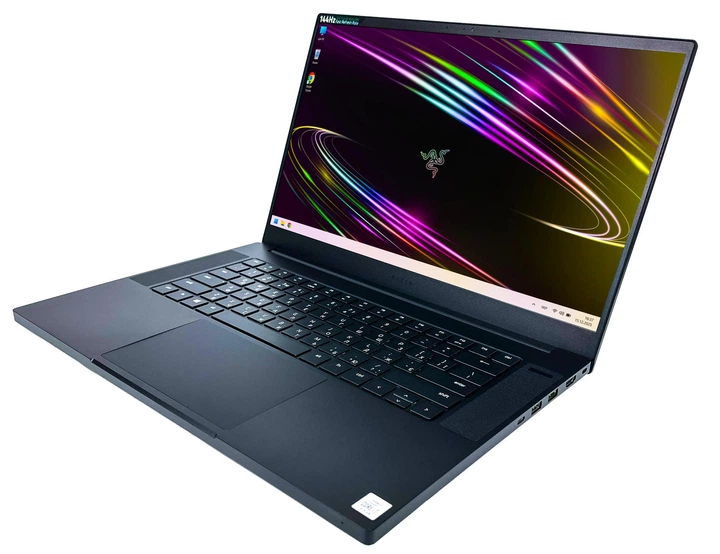Ноутбук Razer Blade 15: Core™ i7-10750H / RAM 32 ГБ / GeForce RTX