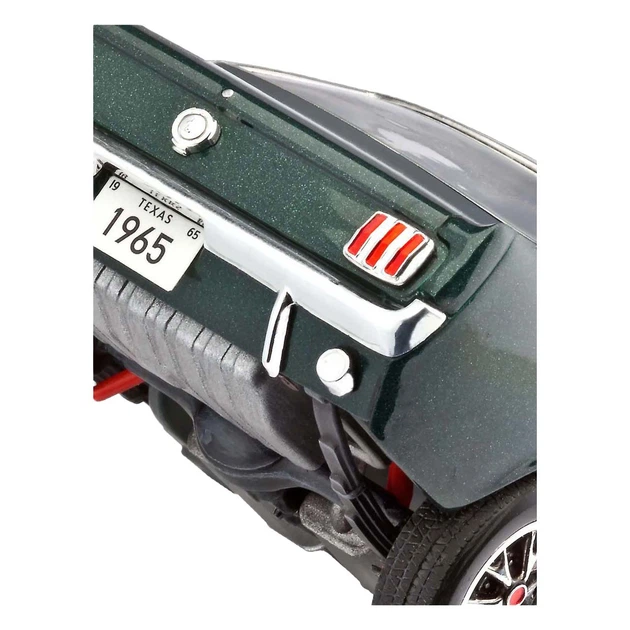 Zestaw modeli Revell 5380644 1965 Ford Mustang 2+2 Fastback Zielony 82 el (4009803667065) - obraz 5