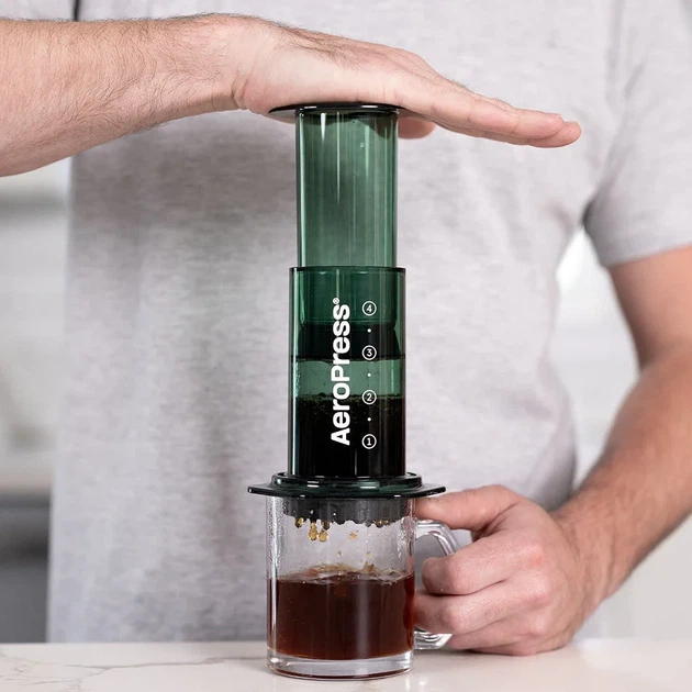 Аеропрес AeroPress Clear Green - Фото 7 Аеропрес AeroPress Clear Green - зображення 7