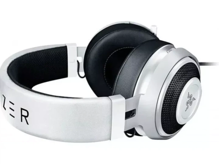 Комп'ютерна гарнітура Razer Kraken Pro V2 White (RZ04-02050200-R3M1) - изображение 2