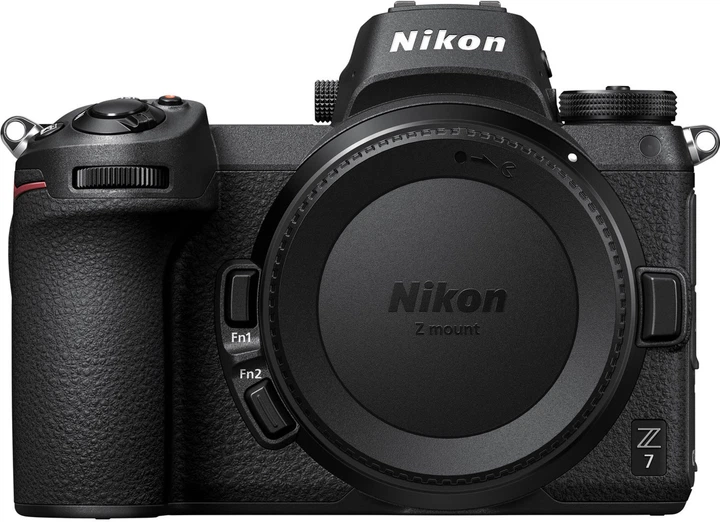 Nikon Z7 ボディ Nikon Z 7 ミラーレス一眼カメラ ブラック Z7 [ボディ単体] Nikon