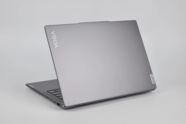 Ультрабук Lenovo Yoga Pro 7 14IMH9 U5-125H / 32GB / 512GB / Intel Arc / 14.5" 3K IPS 120Hz Touch / Win11 Ноутбук - изображение 9