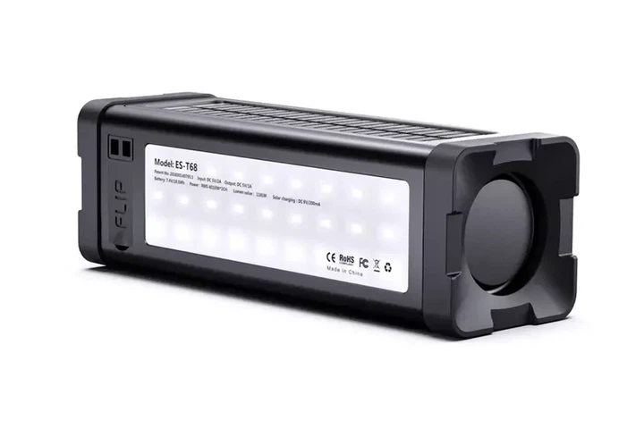 Портативна Bluetooth колонка ES-T68 20W з сонячною зарядкою, ліхтарем та вологозахистом. - зображення 2