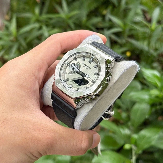 Наручні годинники CASIO GBM-2100A-8BER - зображення 3
