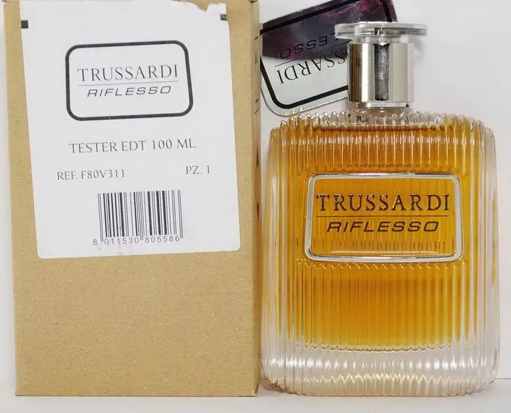 Туалетна вода для чоловіків Trussardi Riflesso Tester 100 мл - Фото 2 Туалетна вода для чоловіків Trussardi Riflesso Tester 100 мл - зображення 2