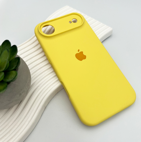 Защитный чехол-накладка Silicone Full Case AA Camera Protect для Apple iPhone 17 Air Yellow (FullAAi17A-4) - изображение 3